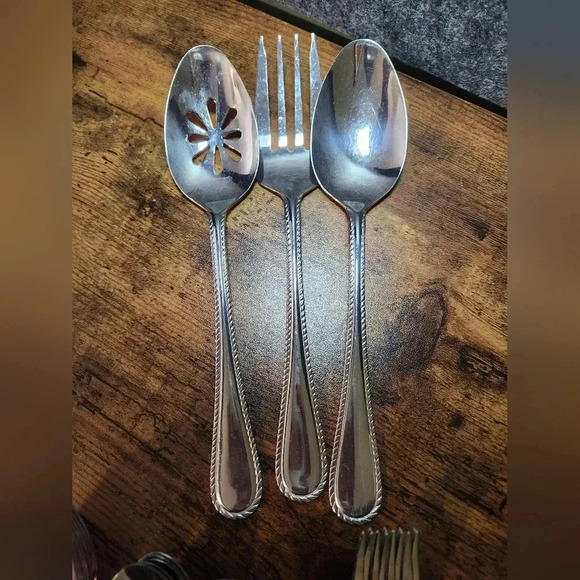 International ADVENTURE Flatware Stainless 39 Piece Mixed Lot Rope Silverware - Picture 3 of 7